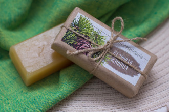 Мыло ручной работы из кедровой живицы